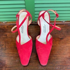 St. John Red Heels Classic Elegance Size 4.5